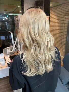 ラフ 難波店(LAFF) #黒髪#ボブルフ#ネビージュ#小顔#ワンレン