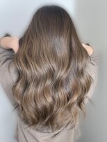 ヴァンクラウドコウベ(VENT CLOUD KOBE)&nbsp;アッシュグレージュハイトーン透明感グレージュ極細ハイライト