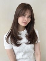 ザック ヴィ(ZACC  vie) 大人のワンカールレイヤーカット/シースルーバング