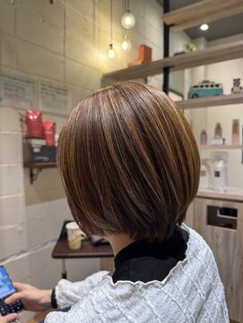 チアー ヘアリラクゼーション(cheer HAIRRELAXATION) ハイライトショートボブ