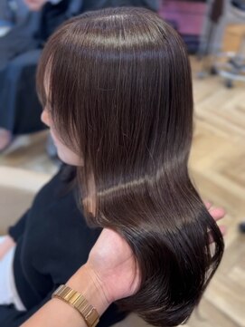 ロンド フィーユ(Lond fille) ◇オリーブグレー韓国風巻きレイヤーカットマロンベージュ銀座