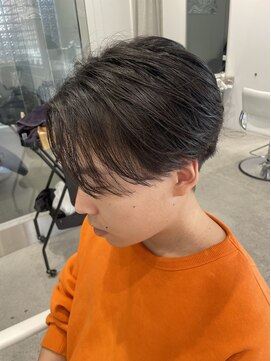 レイズ 国分寺店(RAYS) メンズカット・センターパート・フェザーパーマ　[国分寺]