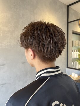 ゴエン(goen) ミルクティーベージュ/センターパート