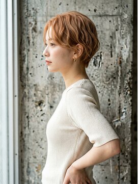 ヘアーサロン 6(hair salon) ハイトーンウェーブショート