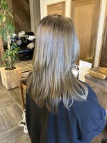 ヘアードレスビュー(hair dress V.I.E.W) セミロング×オリーブトーン