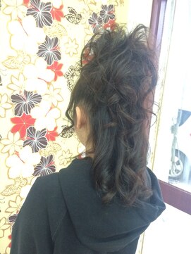 ヘアメイク プリンセス(Hair Make PRINCESS) ゆるふわハーフアップ