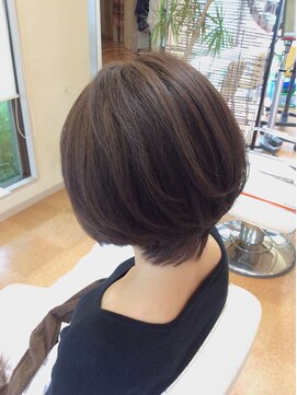 イツミヘアーループ(itsumi) 美シルエット♪大人ショート