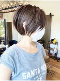 《30代、40代》丸みショートボブ×白髪染めハイライト【大宮】