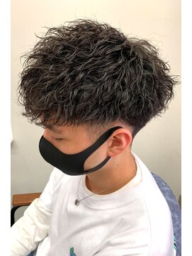 スナッグルサロン(SNUGGLE SALON) ツイストスパイラルパーマ×Vマッシュ/ツーブロック/刈り上げ