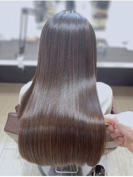 ブルーフィン シセロ(Blue Fin cicero) 髪質改善ケア美シルエット艶サラ髪愛されストレート20代30代40代