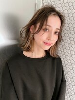 サイン 渋谷(SIGN) インナーカラーレイヤーカットイヤリングカラーミディアムヘア