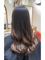 ヘアー ホスピタル ソアン(hair hospital soan)&nbsp;グラデーション  ×  外巻きスタイル