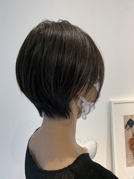 ユニック ウメダ(unique UMEDA) くびれショートカット+大人ショート+ひしがたショート