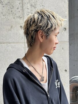 ヘアーデザイン アルエ(HAIR×design ARUE) ハイトーン＋スパイキーショート