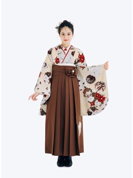 ハナココ 水戸店(hana Coco) 【キッズ袴】【小学生卒業袴】【ネットレンタル】【レンタル袴】