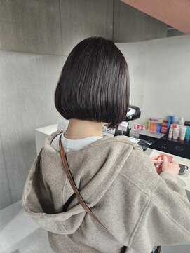 キャラハーフ 池袋東口店(KYARA HALF) 【TAKAHASHI】すっきり跳ねないボブ