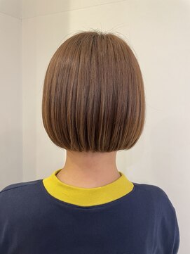 ジップ 緑店(zip) ナチュラルブラウンストレート×30代柔らかフェミニン