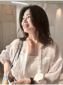 ミディアムレイヤー/レイヤーカット/暗髪カラー/大人スタイル