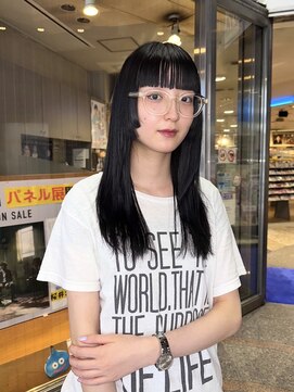 スノッブエンバンプ(snob enVAmp) ステップカット