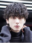 渋谷波巻きスパイラルメンズボブウルフシャドウフェザーパーマ