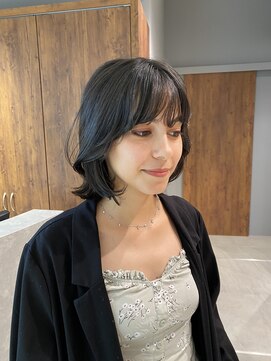 ビュートリアム 南青山(BEAUTRIUM) あなたに似合うお顔周りを！/ミディアムフェイスレイヤーボブ