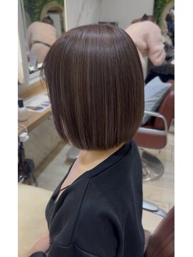 ハウス(HAUS.) bob×グレージュ