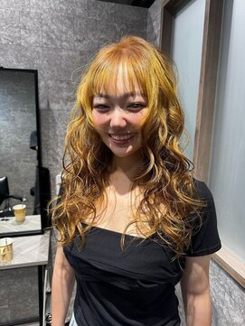 アネロ 名駅(anhelo) ハニーイエロー×レイヤー