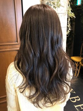 ラックスビー スカイ 大阪梅田店(LUXBE SKY) byMIKI 【LUXBE梅田店】