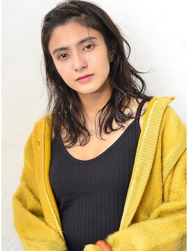 ロイジー(roijir) roijirイルミナインナーカラーxスパイラルxセンシュアルショート