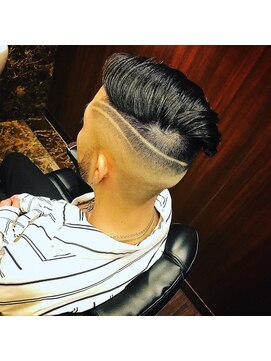 ヒロギンザ 新橋日比谷口店(HIRO GINZA) スキンフェードインライン