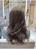 ゆる巻きロングウェーブ2021A/W 【Amanhair-e吉祥寺】