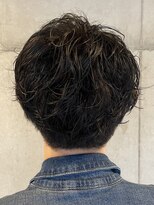 フイ 代々木(Hui)&nbsp;メンズパーマ/アップバング/ツーブロックマッシュ/束感/波巻き