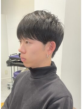 カルナ バイ エルモ(calna by ELMO) スーツ短髪ツーブロック束感モテる黒髪シークレットパーマ流行