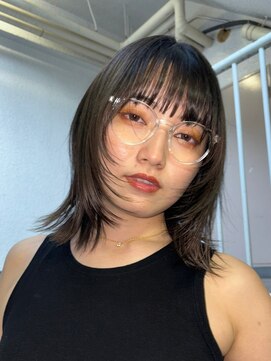 ノイ(noi) 顔周りレイヤーカットくびれヘアミルクティーベージュカラー