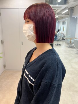 トレヘアー 京都 烏丸(tRe hair) タッセルボブ × ワインレッドカラー / 切りっぱなしボブ