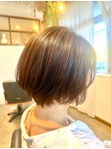 耳掛けくびれ大人ショート♪