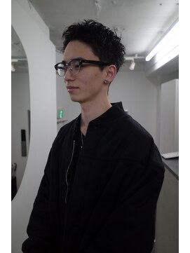 キコエル 三軒茶屋(kikoeru) 刈り上げスパイキーショート