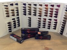 自然の恵みで、上質な色とツヤを。AVEDAオーガニックカラー