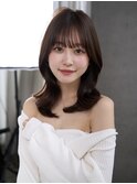 モーヴピンクベージュカラー韓国レイヤースタイル前髪カット