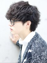 ルーシー 渋谷(LUCEY)&nbsp;センターパートフェザーパーマフェザーショートツイストパーマ