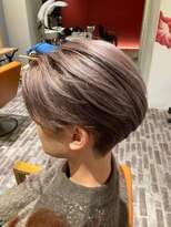 リリーコナー 武蔵小杉(LilyConnor) 武蔵小杉/メンズ/ヘッドスパ/眉毛/バーバー/フェード