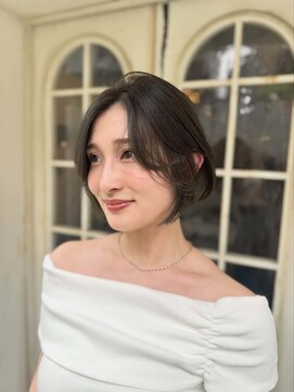 アデ オモテサンドウ(ade omotesando) 「顔まわりレイヤーショートボブ