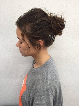 オルセン(OLSEN) 【BALLOON HAIR】#トップノット#ノームコア#うぶバング