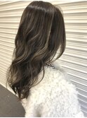 【BOTANIUM滝島】外国人風ハイライト×スモーキーグレージュ