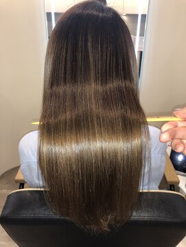 アールサロン アオヤマ(Rr SALON AOYAMA) Rrプラチナミネコラ