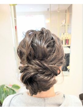 マロウ ヘア(Mallow hair) 成人式華やか可愛いUpスタイル♪