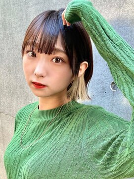 ブルーダー(Bruder) イヤリングカラー　ミニボブ　ベージュ