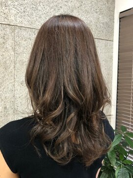 ガーディナ(Gardina) クリアアッシュベージュ/Gardina 【和田町・上星川・天王町】