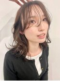 20代30代40代大人可愛い外ハネミディアム