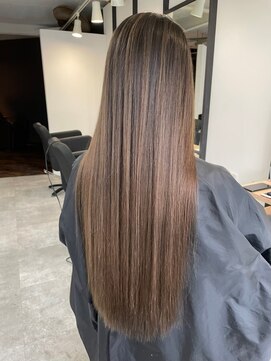 ラフ 難波店(LAFF) #ショコラアッシュ#ヘルシースタイル#ふんわりカール